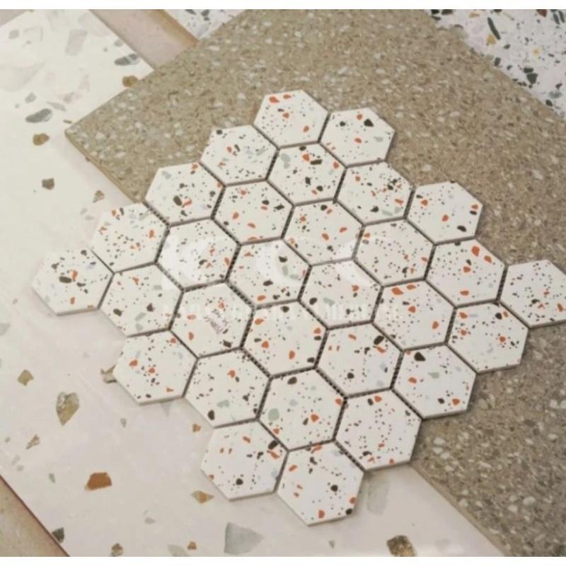 Keramik Mozaik Hexagon Terrazo