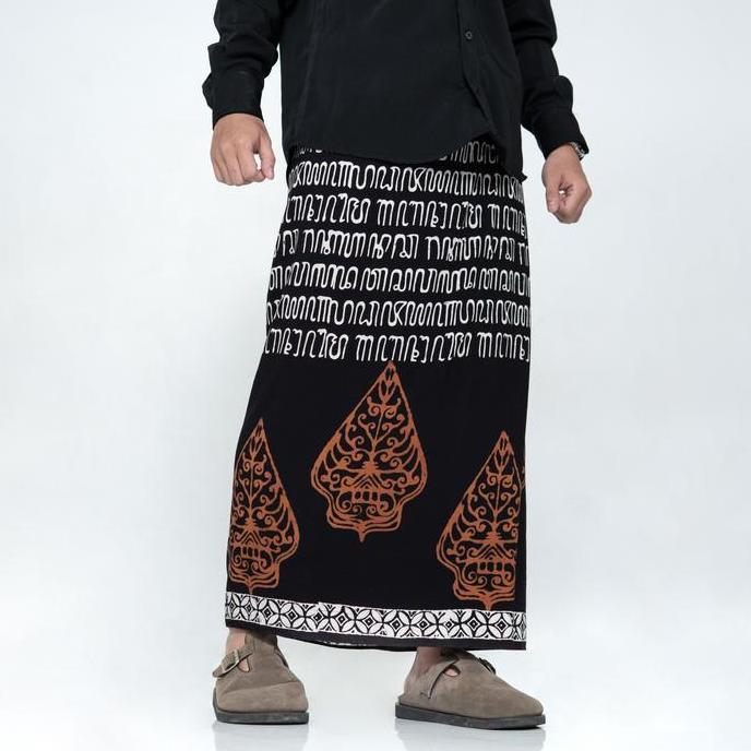Disiniaja- Sarung Batik Cap Motif Wayang - [Rayon Eksklusif] Hum Exclusive - Handmade Hitam Putih Mu