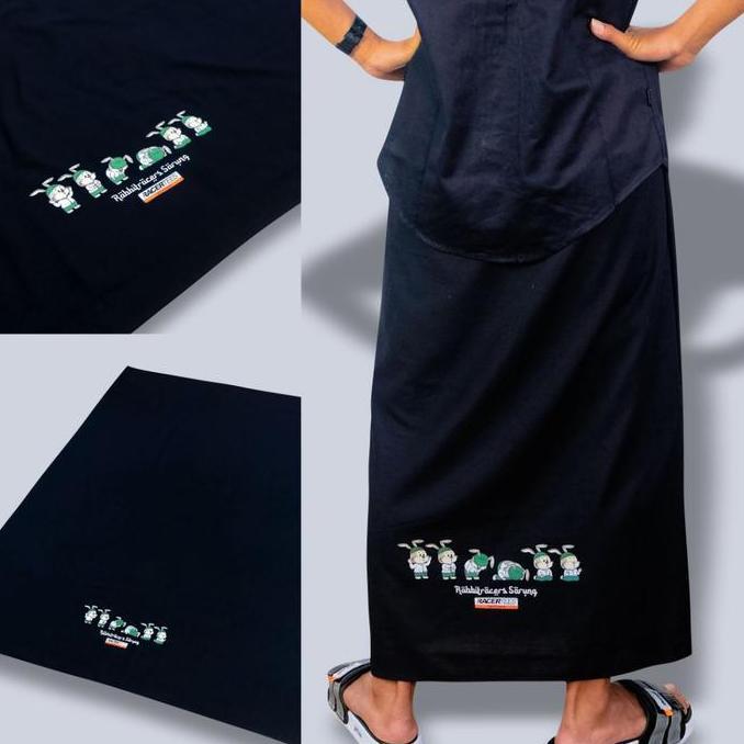 Disiniaja- Sarung Rabbit Racertees Sarung Gold