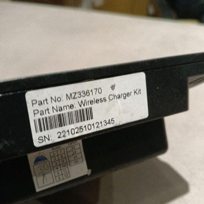 Wireless Charger Mitsubishi Xpander Facelift Original Bekas