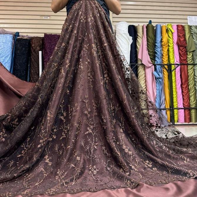 MD85 - Kain Brokat Tile Bordir Tebal warna Coklat Mahogany motif bunga - Bahan Brokat Bridesmaids, K