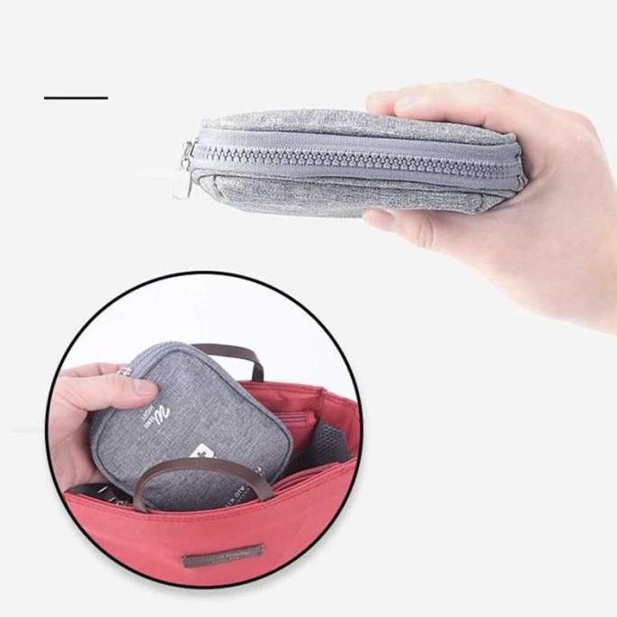 TAS TRAVEL WADAH KECIL TEMPAT PERLENGKAPAN MEDIS OBAT P3K TRAVELING