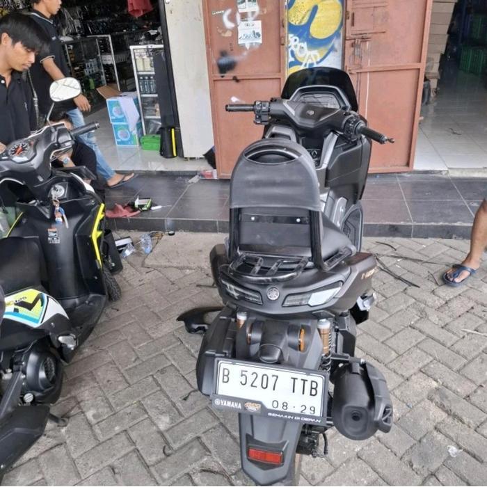 Sandaran Jok Yamaha Nmax Turbo 2024 Back Rest Senderan Jok Busa Belakang Original Dan Terpercaya