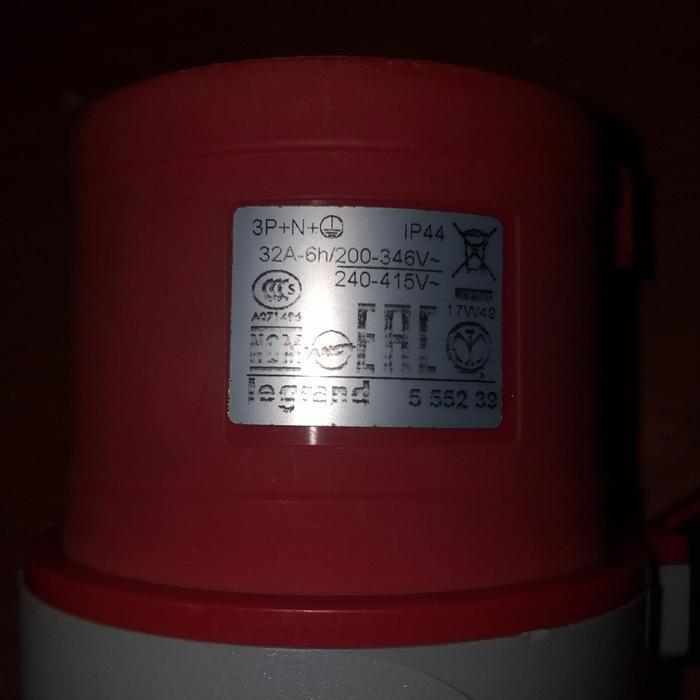 Pluq Mounting Legrand 5Pin 32A, Type 555239 Baru