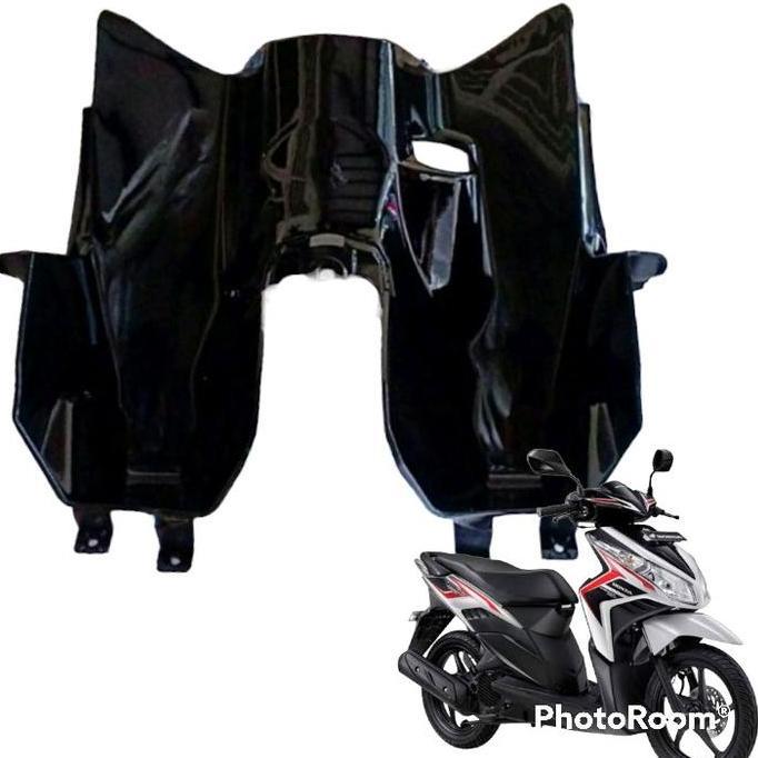 Dasbor Kunci Atas / Legsil Kunci Atas Vario 110 Techno Karbu/Vario 110  Techno Cbs Hitam