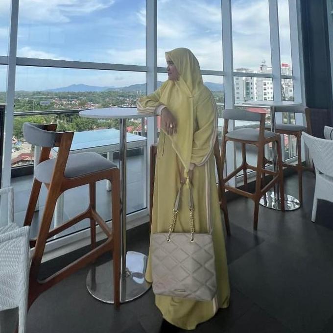 Termurah / Hot Sale Yellow Butter Gamis Traveling Rafhanah.Anti Kusut Adem Nyaman.Elegan Simple Spor