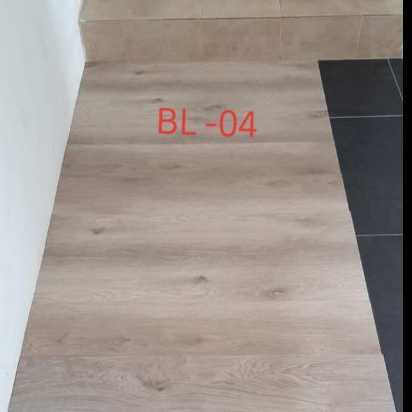 LANTAI VINYL PARKET BLESS FLORR Per BOX Bertekstur 2mm (5M =31 lembar)