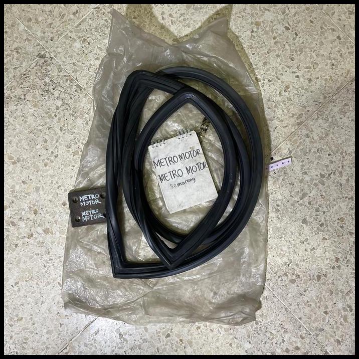 TERBARU KARET KACA DEPAN DATSUN 120Y 120 Y 