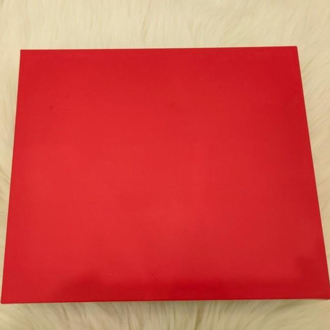 Kotak Dus Nastar Kue Kering warna (MERAH) Sekat Mika 20/30