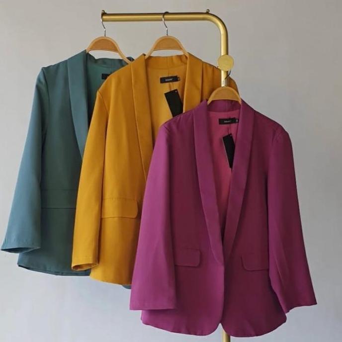 Blazer Blanik Wanita Super Jumbo Xxl Xxxl Hitam Panjang Putih Outer Oversize Atasan Jaket Cardigan F