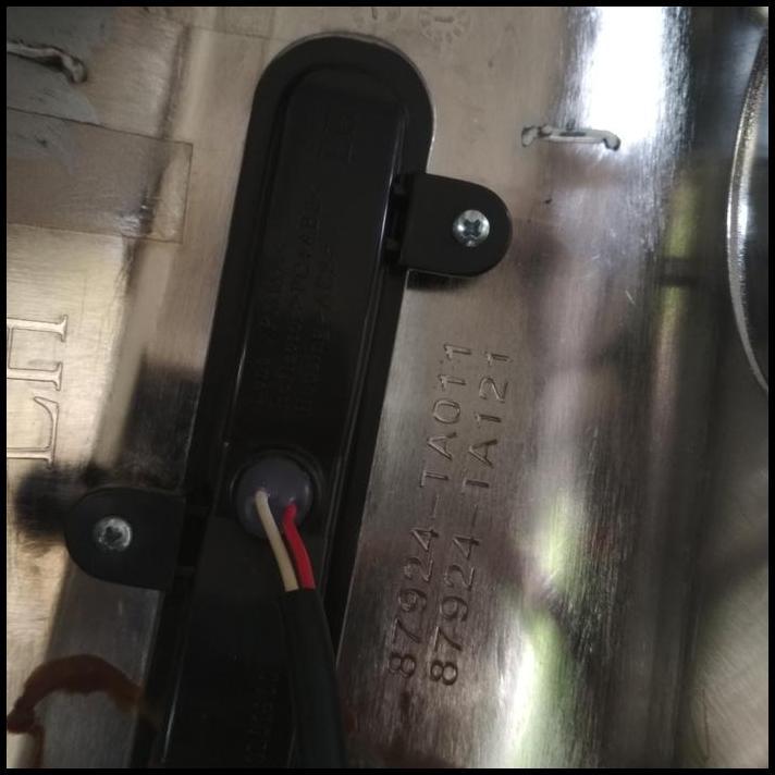 GRATIS ONGKIR COVER SPION PLUS SEIN KIRI ALLNEW AVANZA 2011-2015 ORIGINAL