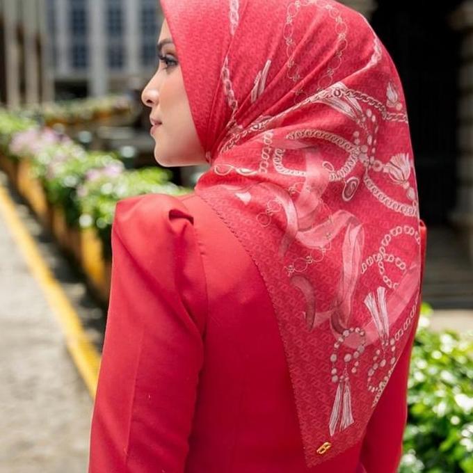 DF86 >> Hijab Buttonscarves Chain series premium lasercut titik  3 premium logo pin BS