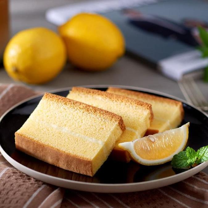 RIOUS GOLD CAKE LEMON CHEESE
