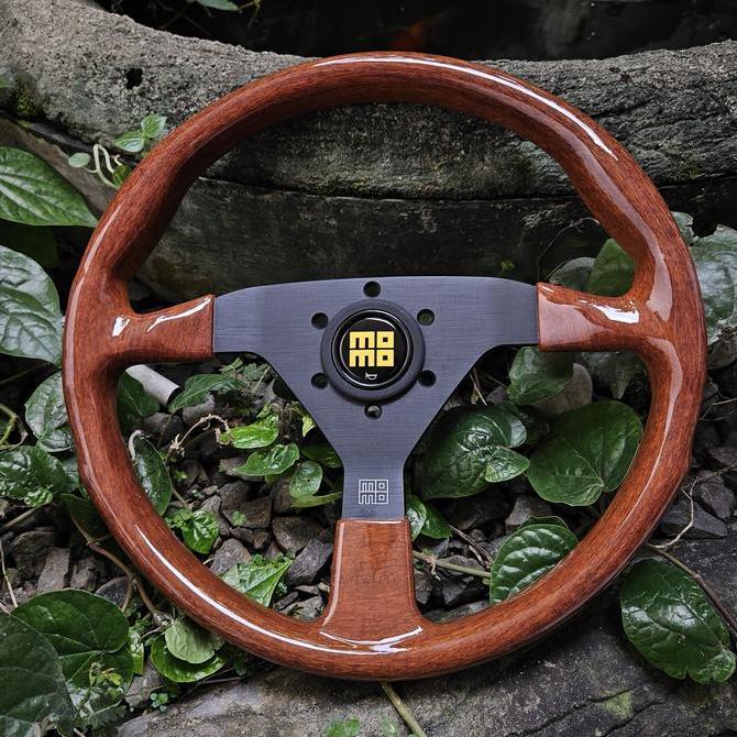 Stir Kayu Momo Montecarlo Heritage Wood 14 Inch