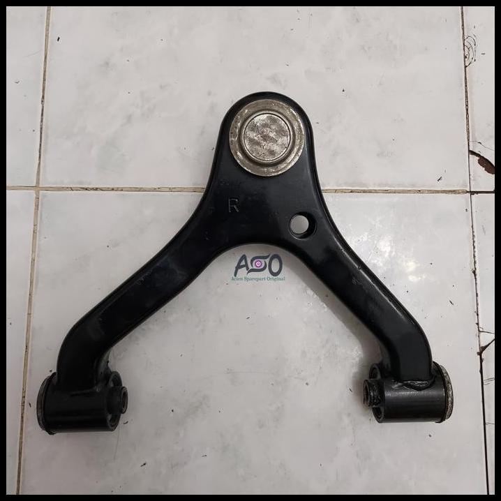 TERBARU SAYAP KANAN ATAS UPPER ARM KIJANG INNOVA GRAND 2011 2012 