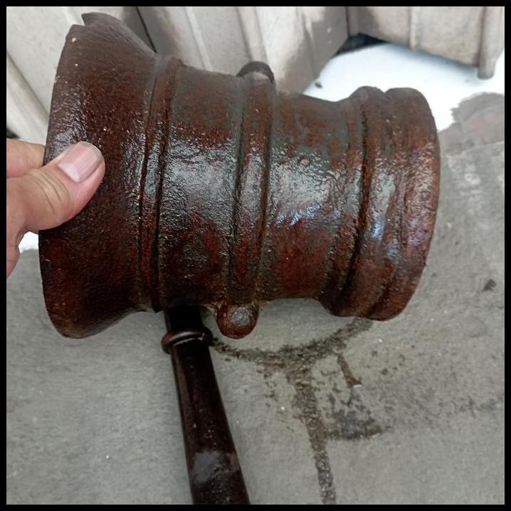 TERLARIS LUMPANG BESI KUNO ANTIK 