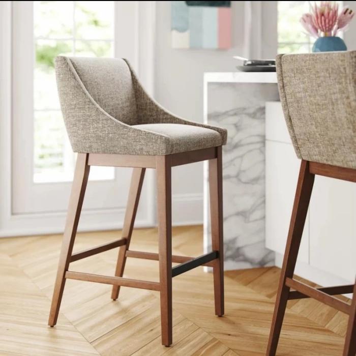 kursi bar terbaru/ kursi bar terlaris/kursi bar kayu jati pilihan/kursi bar dudukan busa sandaran bu