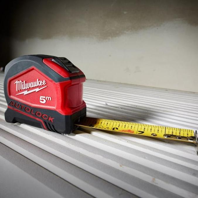 Sale Milwaukee 4932464663 Autolock 5M Measure Meteran