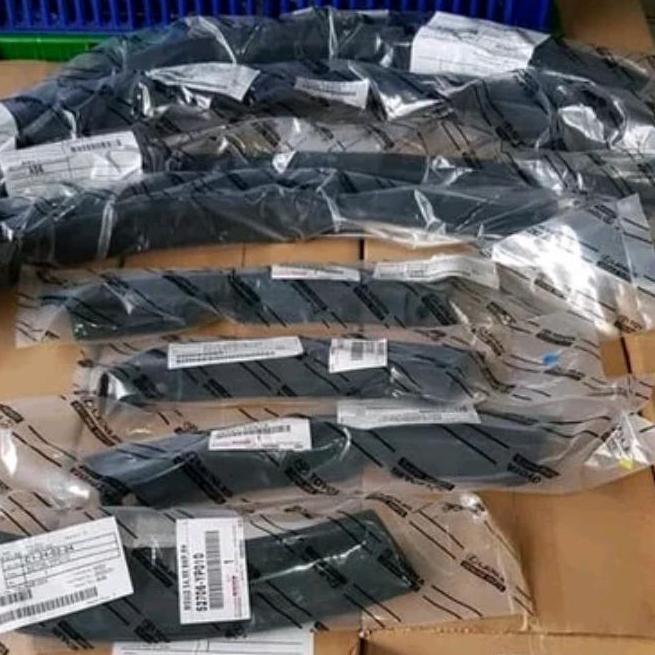 Aksesoris Keren Body Kit / Bodykit / Over Fender Innova Venturer Original