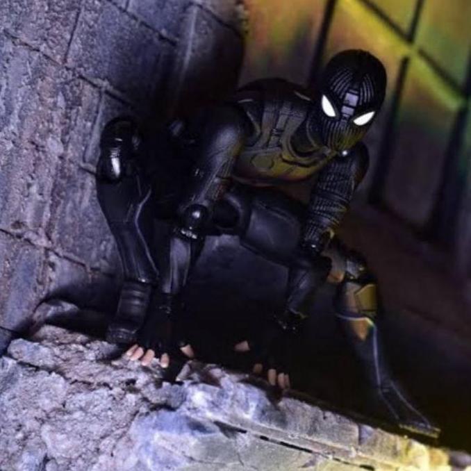 SHF Spider Man Spiderman Suit Black Monkey Far From Home Figure TP