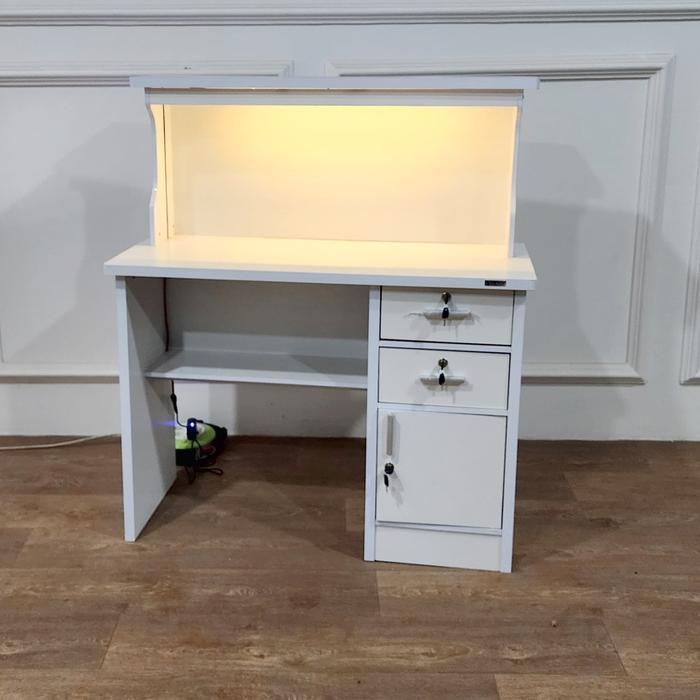 MEJA KASIR PAKAI LAMPU TOKO MEJA SALON MURAH ESTETIK MEJA PENYIMPANAN UANG MEJA RESEPSIONIS