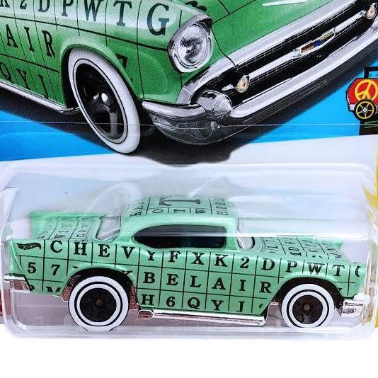 Ready HOTWHEELS 57 CHEVY 2006 PUTIH - TRACK ACES