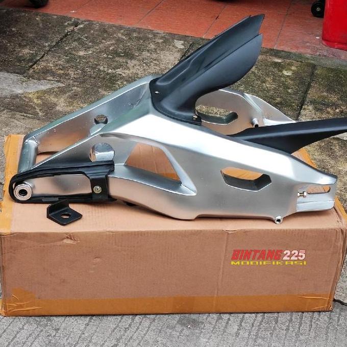 swing arm R25 MT25 custom model R1M