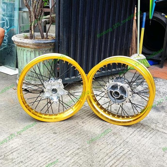 velg new CB 150 R New CBR 150 jari jari Gold 2.5in 3.5in
