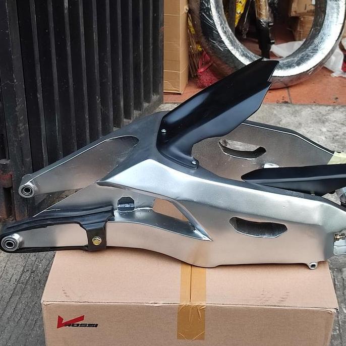 swing arm GSX 150 custom R1M