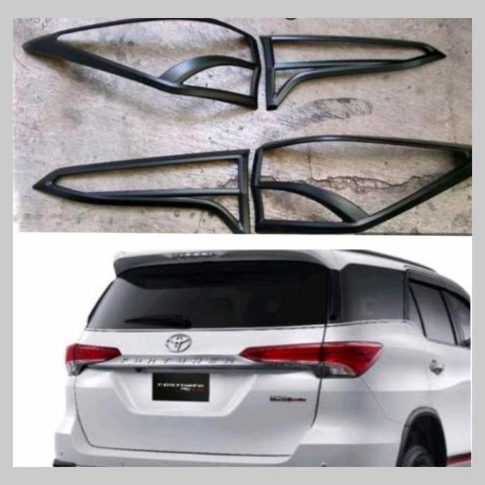 Garnish Lampu Belakang Hitam Doff All New Fortuner 2016-2019