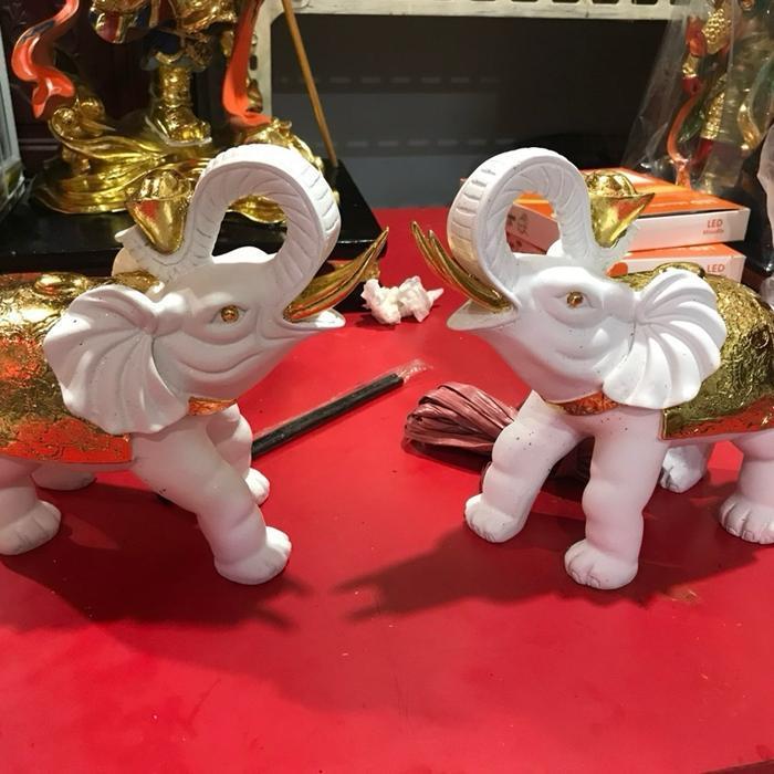 Pajangan fengshui gajah / patung gajah putih 8 inch