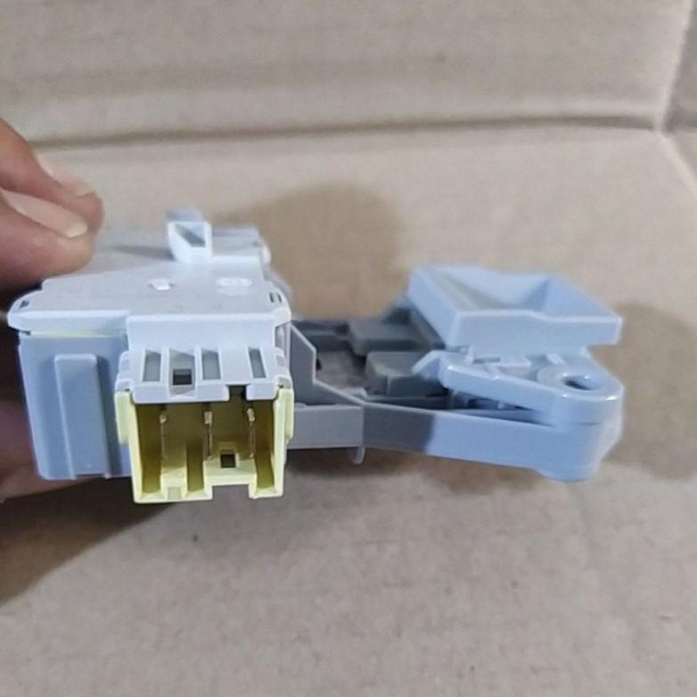 Door Lock Mesin Cuci Electrolux EWW 14012 Berkualitas Sparepart mesin cuci