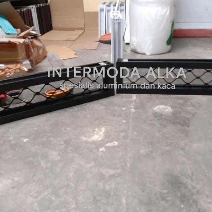 Boven Loster Ventilasi  Kawat Nyamuk Tralis  Aluminium Expanda Sirkulasi Kamar Mandi Kisi Kisi Luban