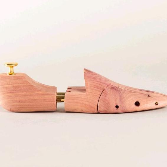 Shoes Tree  Cedar Pengganjal Sepatu Boot Rw Wesco Alden