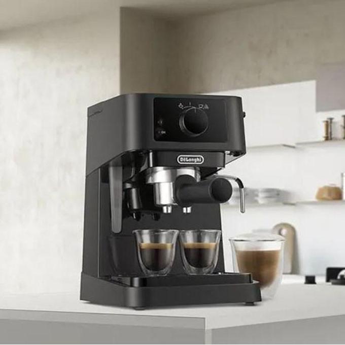 DeLonghi - Espresso Machine Stilosa EC230.BK