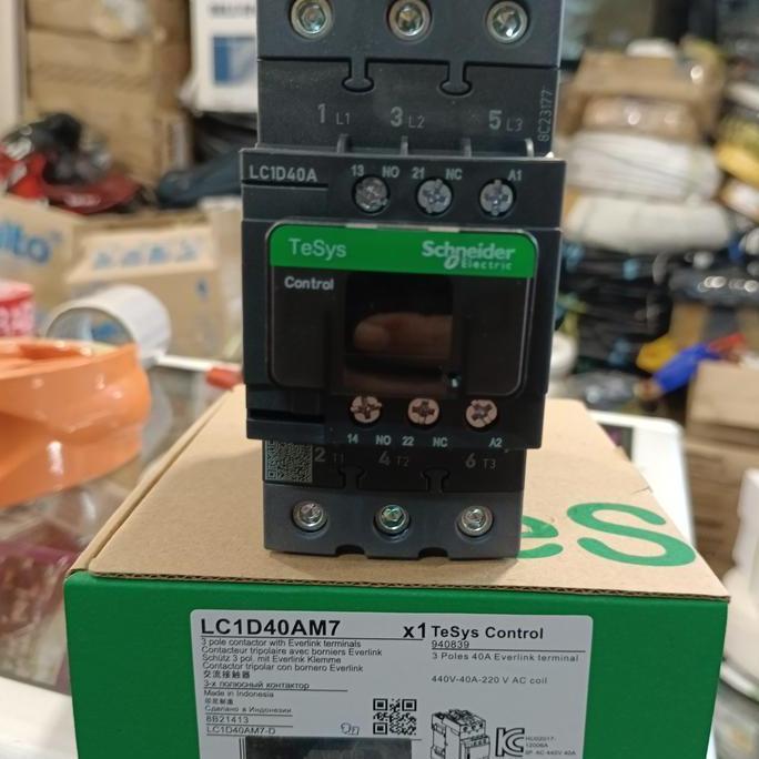 Contactor LC1D40M7 Schneider 220Vac