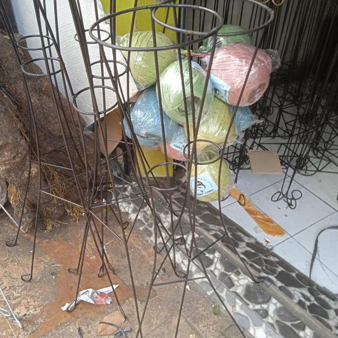 Terlaris Standing Pot / Rak Pot Besi / Rak Tanaman Hias Tinggi 125Cm