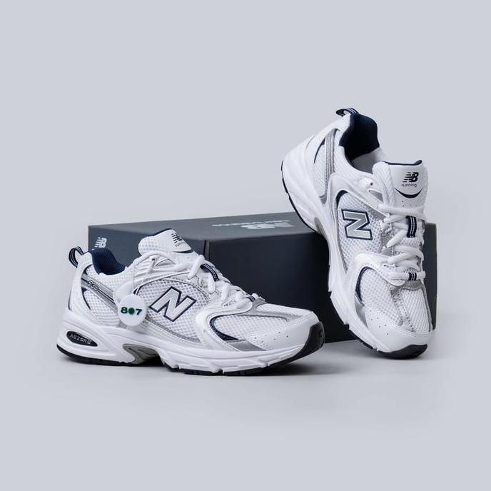 New Balance 530 White Silver Navy