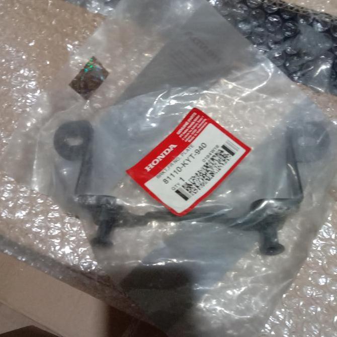 Bracket Dudukan Plat Nomor Scoopy karbu FI