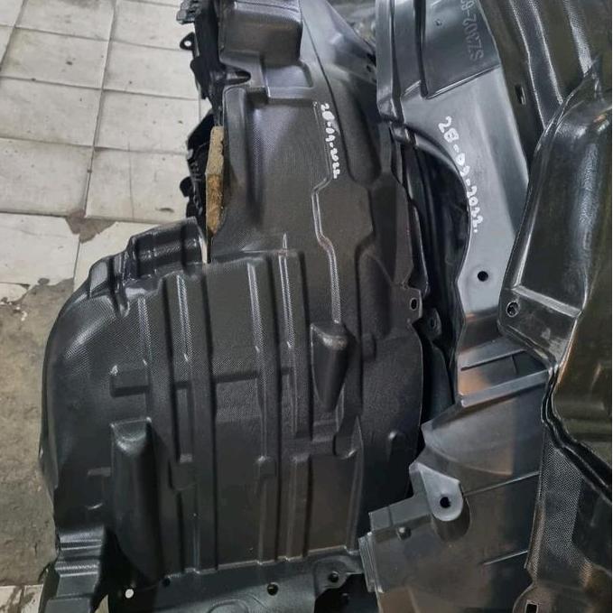 Liner Fender Spakbor Kolong Atas Roda Depan Avanza Xenia 2012 2013 2014 2015