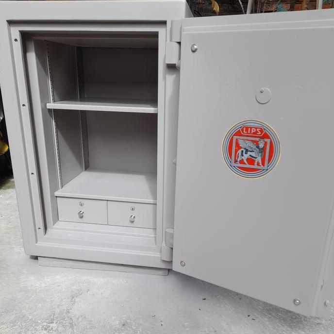 Ready stock Brankas Chubb Lips Kasteel T.84cm Pesanan Pak Paskah Bogor