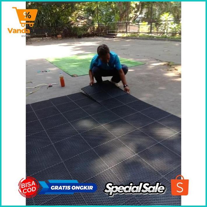 uy-23 DRAINASE RUMPUT SINTETIS UKURAN 100X100 CM TEBAL 1 CM - RESAPAN RUMPUT SINTETIS - ALAS RUMPUT 