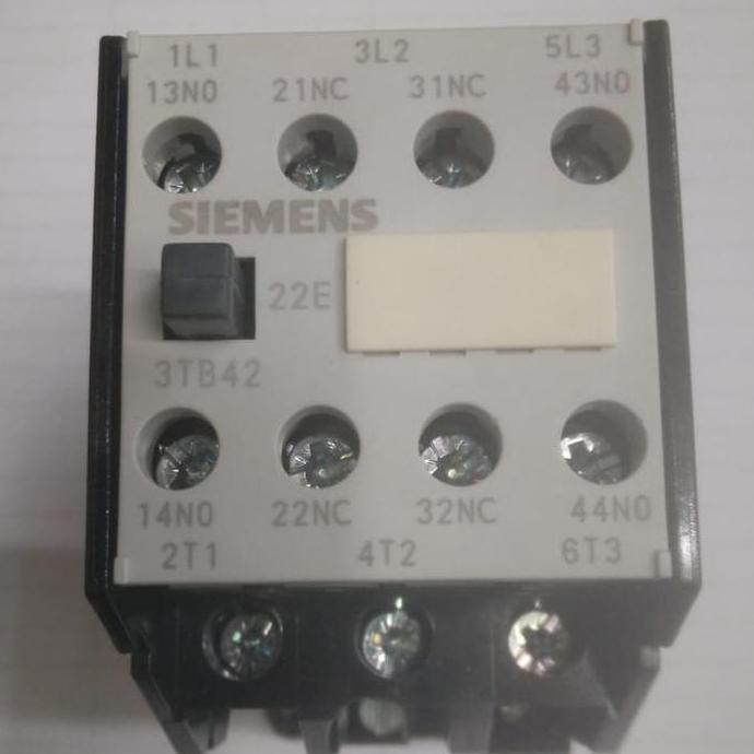 Promo KONTAKTOR SIEMENS TYPE: 3TB/TF42 22 220VAC Diskon
