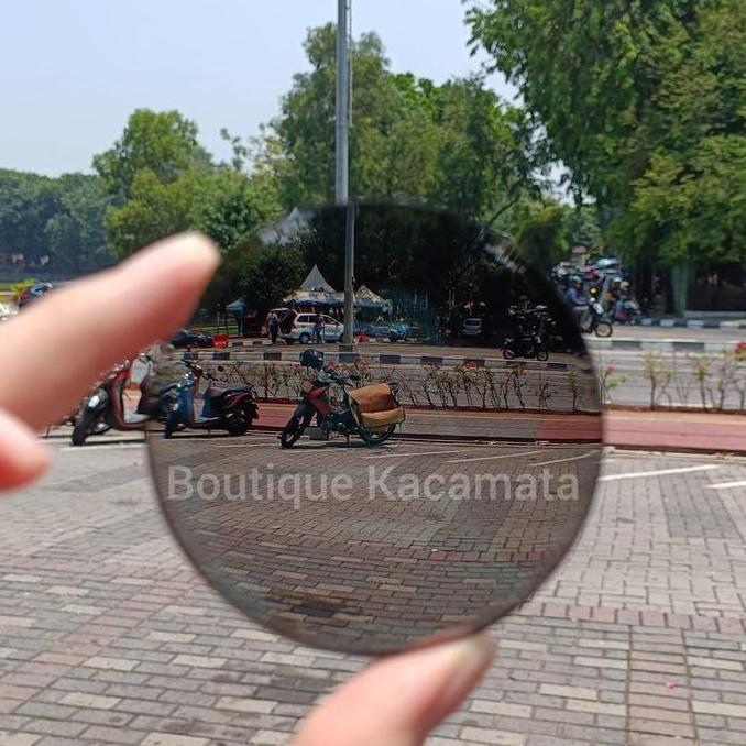 Lensa Kacamata Essilor FSV Transitions Gen S