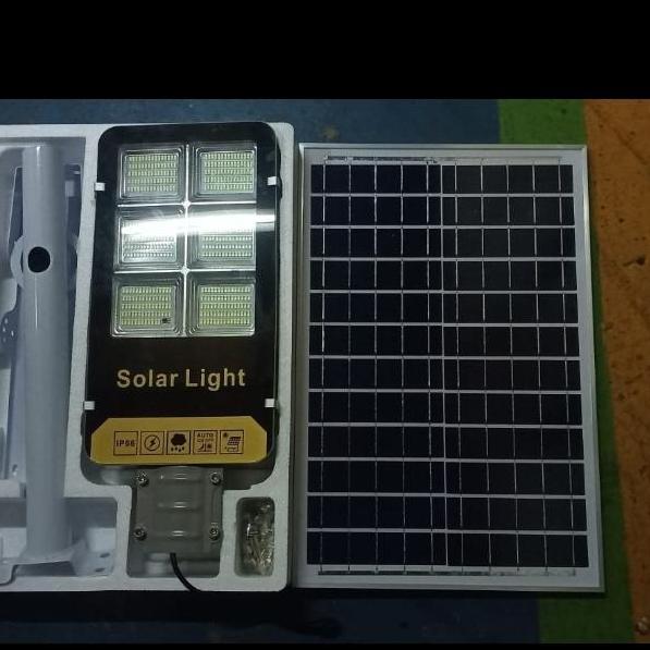 lampu jalan pju panel surya solar sel 600w 600 watt lampu solar
