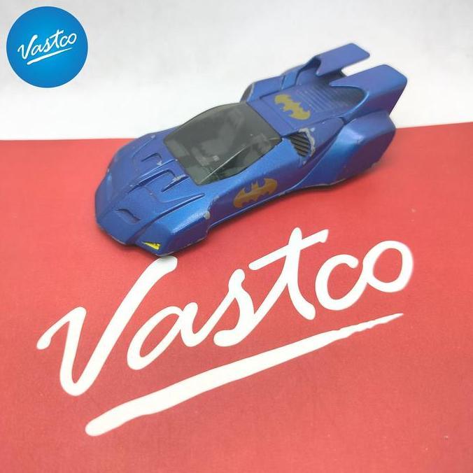 Corgi 1:43 Batman 1990's DC Comics Batmobile BMBV1