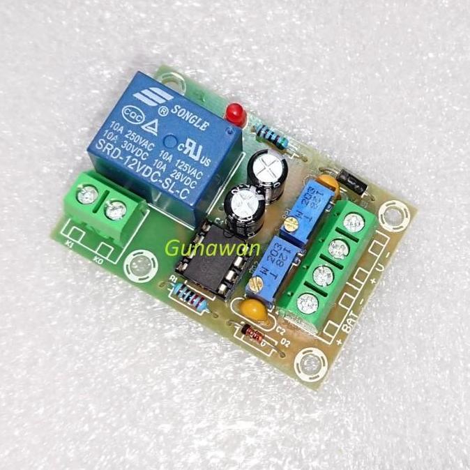 Cas Aki 12V Otomatis