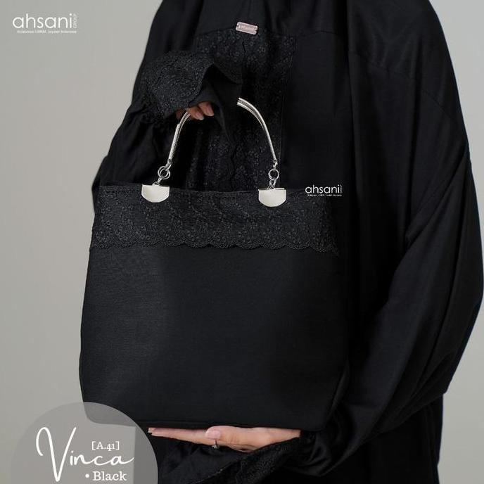 Mukena Terusan Hitam Vinca Ahsani Rayon Adem Tebal Mukena Umroh Haji Terlaris