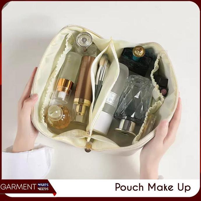 Tas Kosmetik Skincare Dilengkapi Furing Dan Kantong Travel Pouch Make Up Kapasitas Besar Waterproof