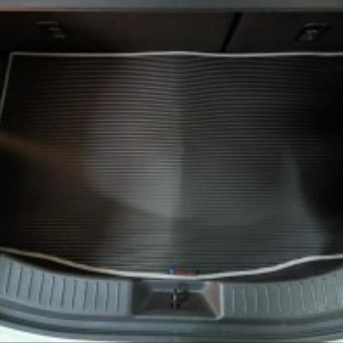 Karpet bagasi Mazda 2
